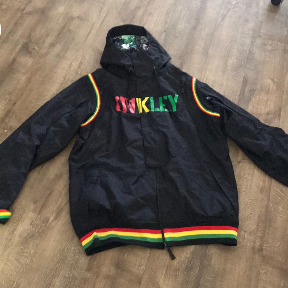 Oakley snowboard jacket